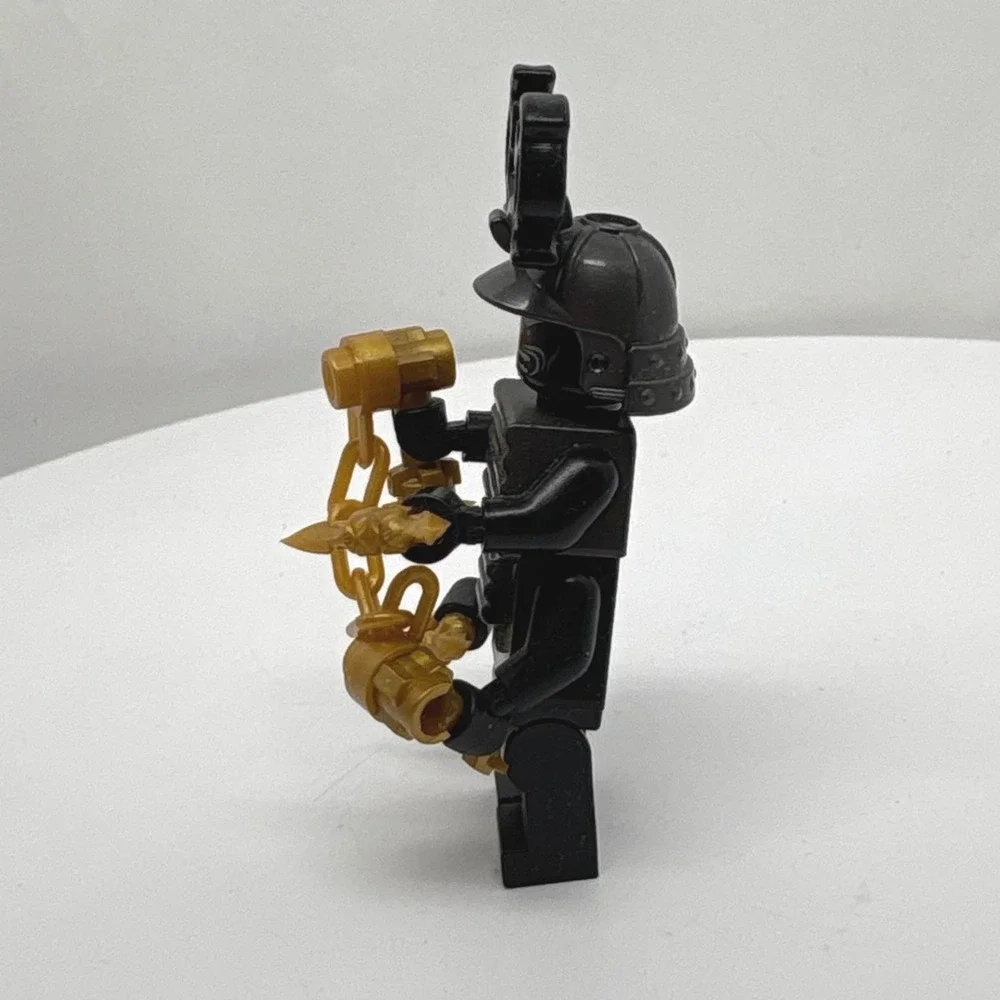 LEGO Ninjago Overlord Golden Master 4 Arm Minifigure njo107 Black Gold Helmet